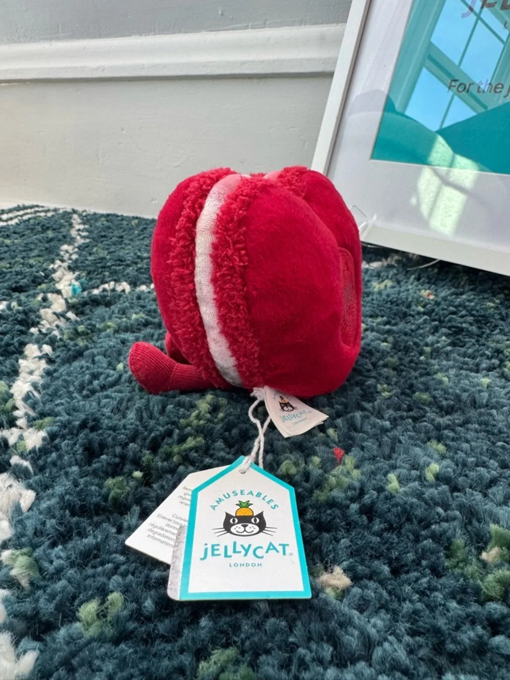 BNWT Jellycat Arlette Heart Macaron - Picture 2 of 9